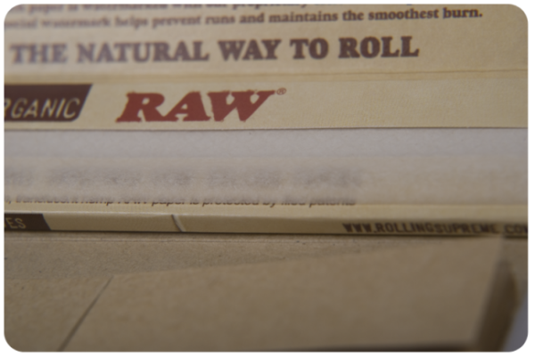 Buy RAW Organic 1 1/4 Size Connoisseur Rolling Papers and Tips
